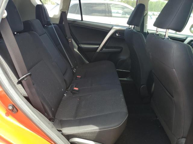 2016 TOYOTA RAV4 XLE - JTMWFREV1GJ068121