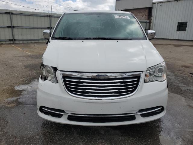 2016 CHRYSLER TOWN & COU - 2C4RC1GG3GR119863