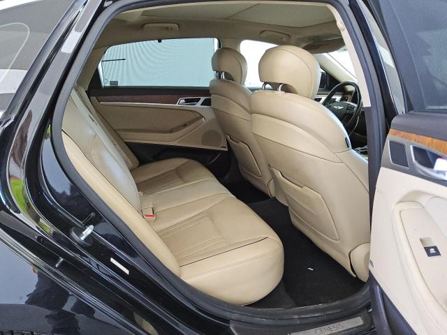2015 HYUNDAI GENESIS 5. KMHGN4JF0FU078950