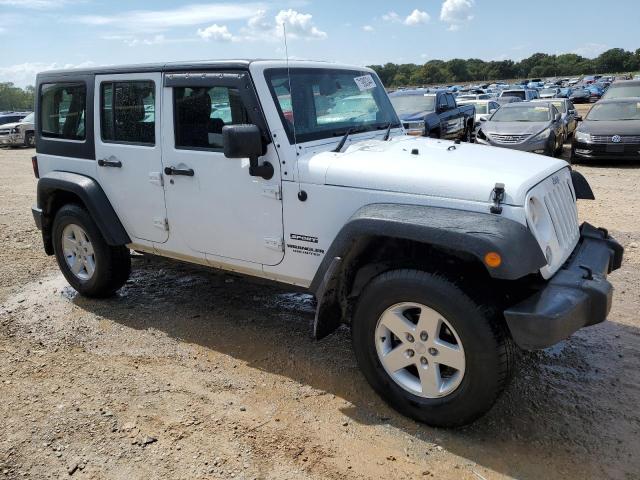 VIN 1C4BJWKG9EL242830 2014 Jeep Wrangler, Sport no.4