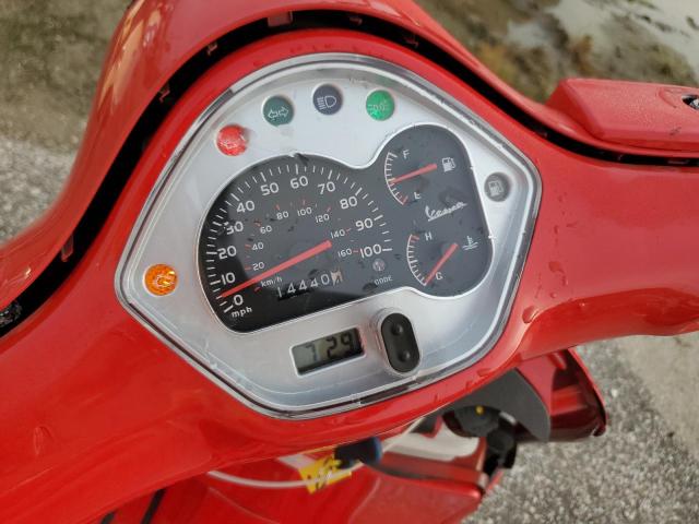 2010 VESPA GTS 300 SU ZAPM459LXA5700210