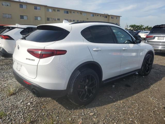 VIN ZASPAJAN1L7C74824 2020 Alfa Romeo Stelvio no.3