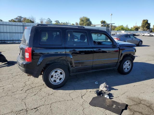 VIN 1C4NJRBB9HD138047 2017 Jeep Patriot, Sport no.3