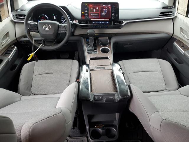 2022 TOYOTA SIENNA LE - 5TDBRKEC8NS131629