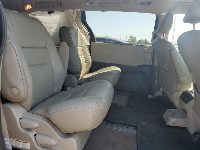 2018 TOYOTA SIENNA VAN 5TDDZ3DC3JS203881