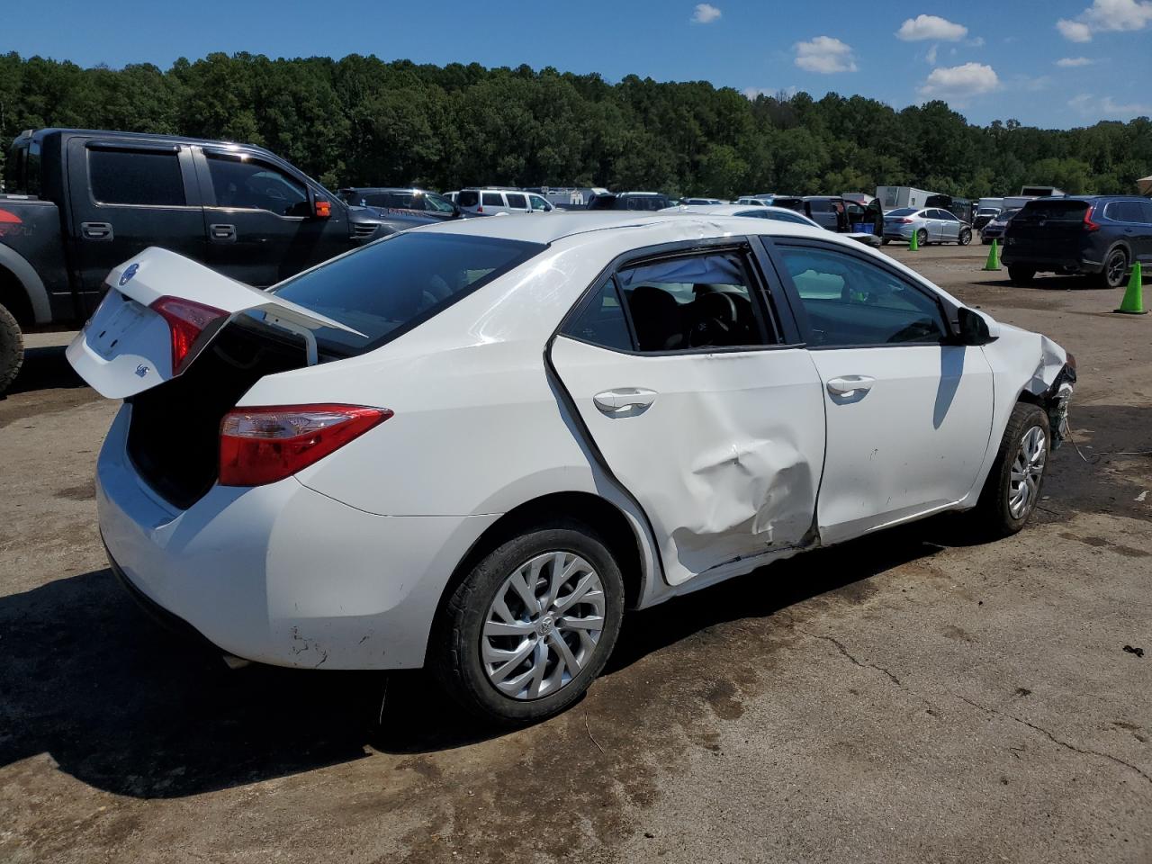 Lot #2940706331 2019 TOYOTA COROLLA L