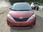 TOYOTA SIENNA LE photo