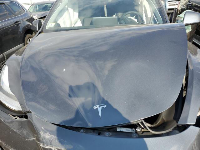 VIN 7SAYGDEE7PA037276 2023 TESLA MODEL Y no.11