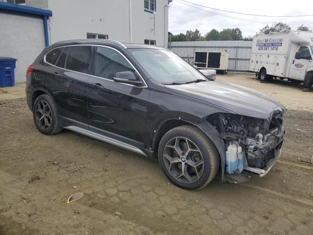 VIN WBXHT3C3XH5F85983 2017 BMW X1, Xdrive28I no.4