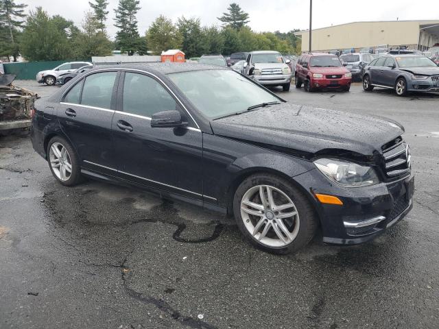 VIN WDDGF8AB7EA911722 2014 Mercedes-Benz C-Class, 3... no.4