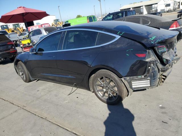 2018 TESLA MODEL 3 - 5YJ3E1EB3JF070836