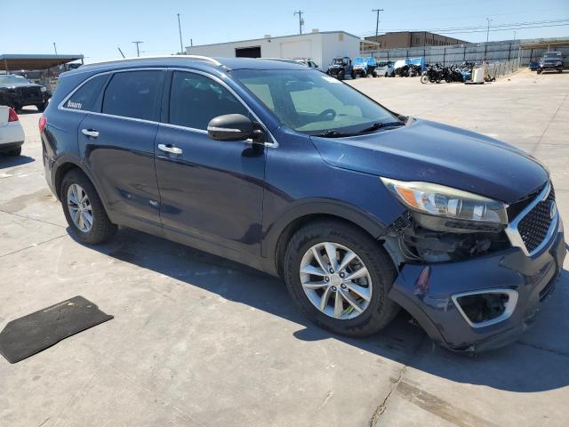 VIN 5XYPG4A51HG290766 2017 KIA Sorento, LX no.4