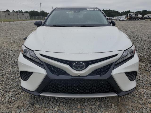 VIN 4T1BZ1HK4JU013656 2018 Toyota Camry, Xse no.5