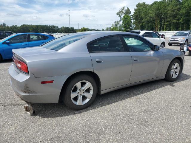 VIN 2C3CDXBG2DH636445 2013 Dodge Charger, SE no.3