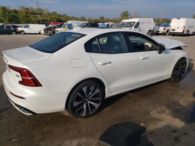 VIN 7JRL12TZ1NG155866 2022 VOLVO S60 B5 MOM no.3