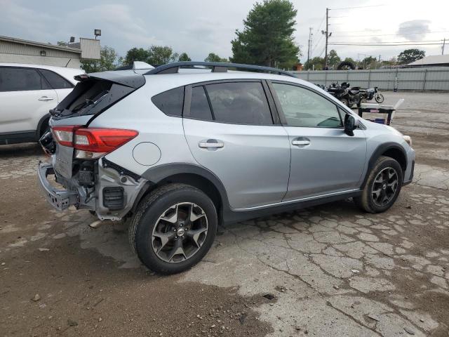 VIN JF2GTADC2JH329433 2018 Subaru Crosstrek, Premium no.3