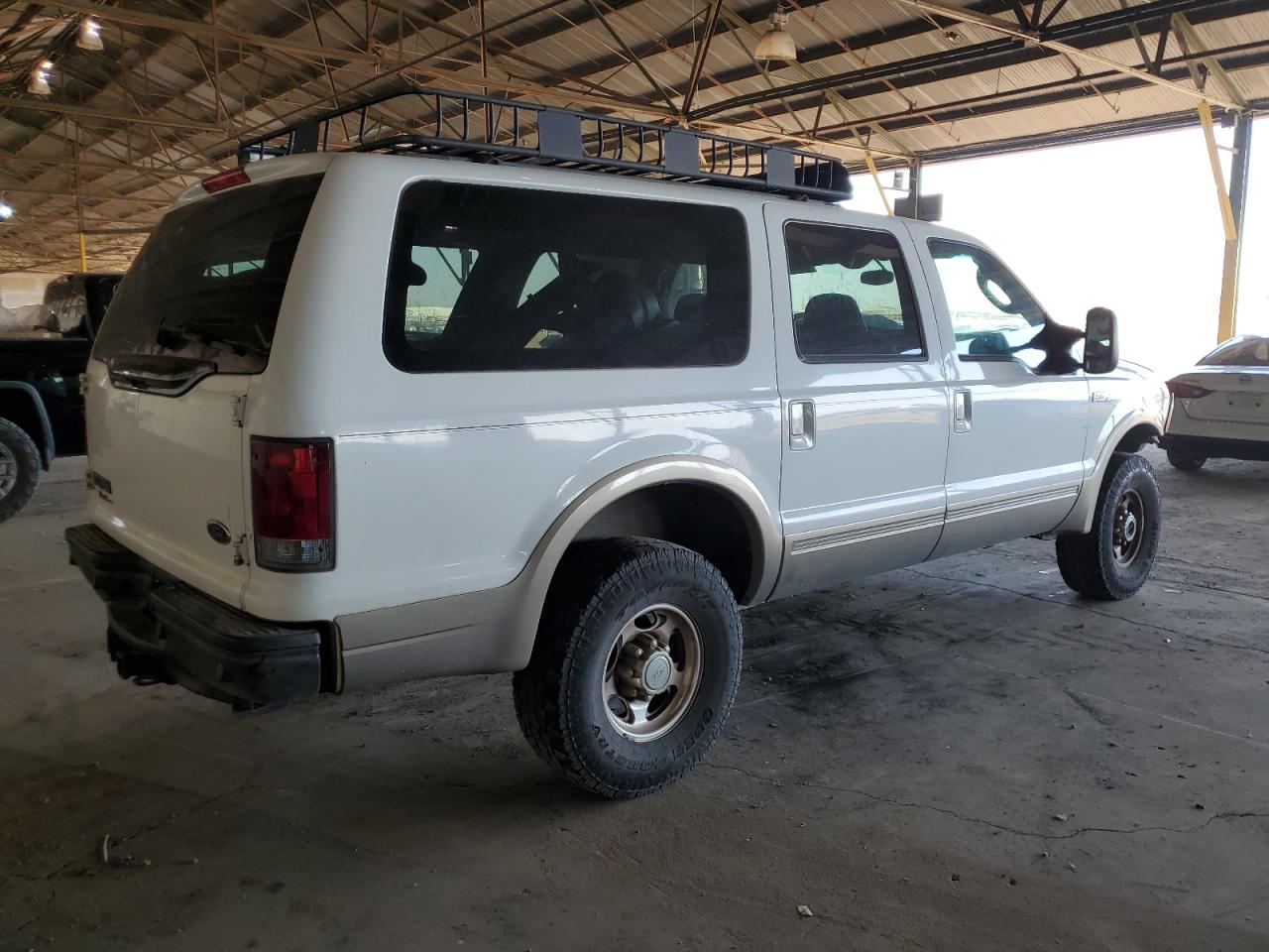 FORD EXCURSION 2003 white  gas 1FMNU45S93EB44757 photo #4