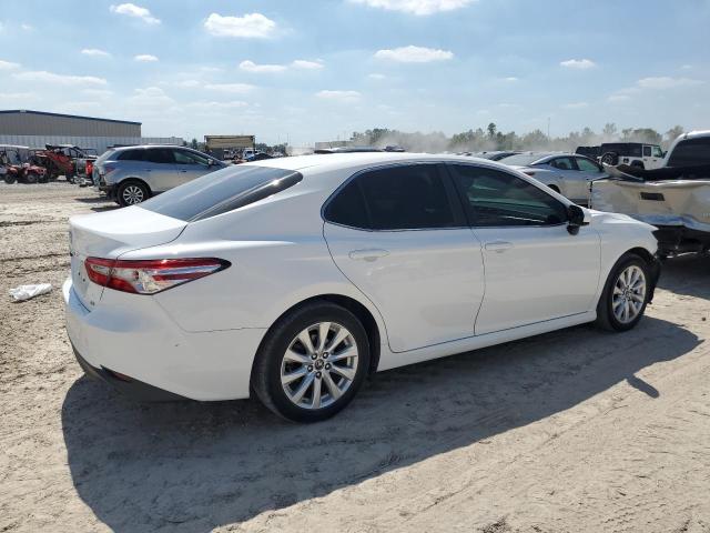 2018 TOYOTA CAMRY L - 4T1B11HK9JU519572