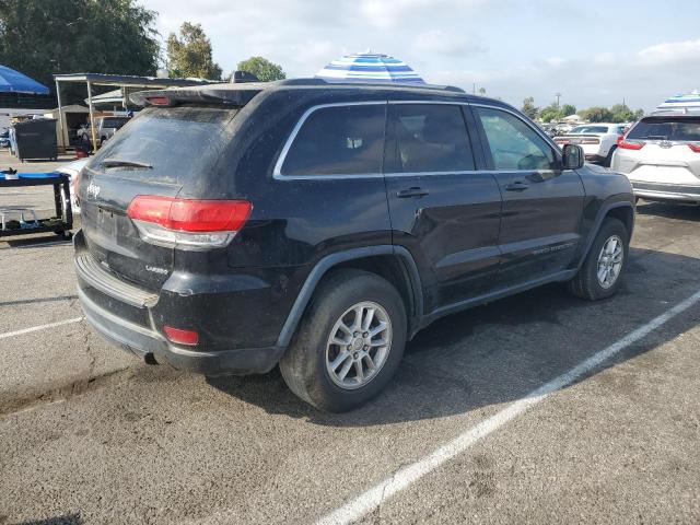 VIN 1C4RJEAG5JC301022 2018 Jeep Grand Cherokee, Laredo no.3