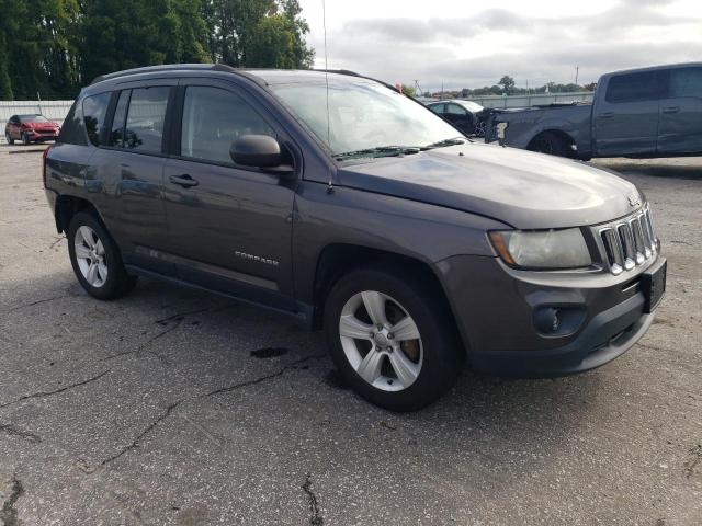 VIN 1C4NJDBB2GD657278 2016 Jeep Compass, Sport no.4