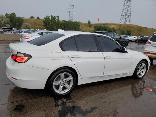 VIN WBA3C3G53FNS76897 2015 BMW 3 Series, 320 I Xdrive no.3