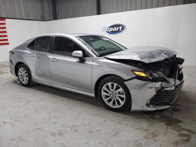 2021 TOYOTA CAMRY LE 4T1C11AK1MU566923