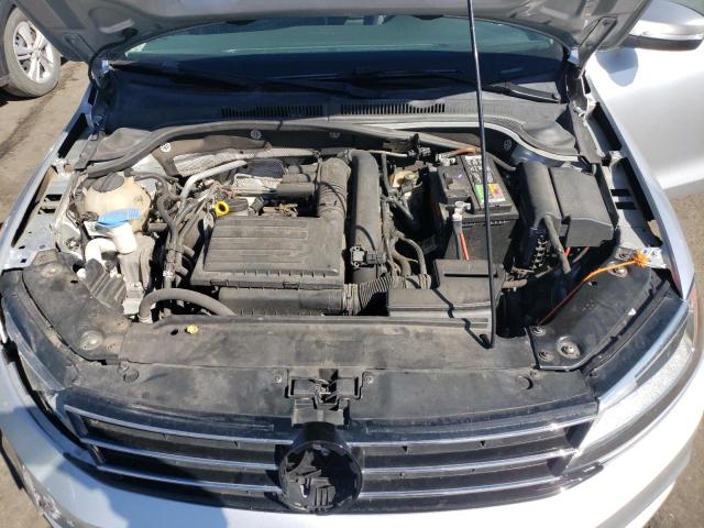 2016 VOLKSWAGEN JETTA SE - 3VWD67AJ2GM334471