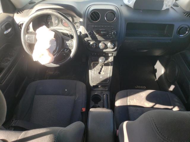 VIN 1C4NJPFA8GD633327 2016 Jeep Patriot, Latitude no.8