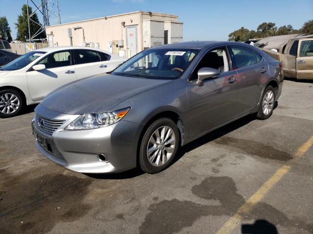 VIN JTHBW1GG1F2100829 2015 Lexus ES, 300H no.1