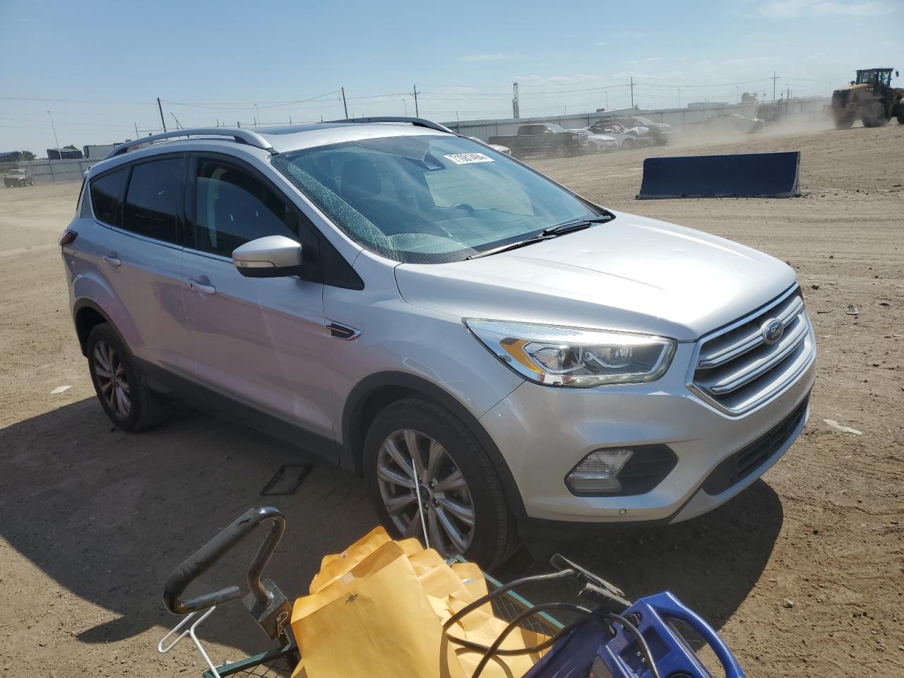 Lot #2902897823 2017 FORD ESCAPE TIT