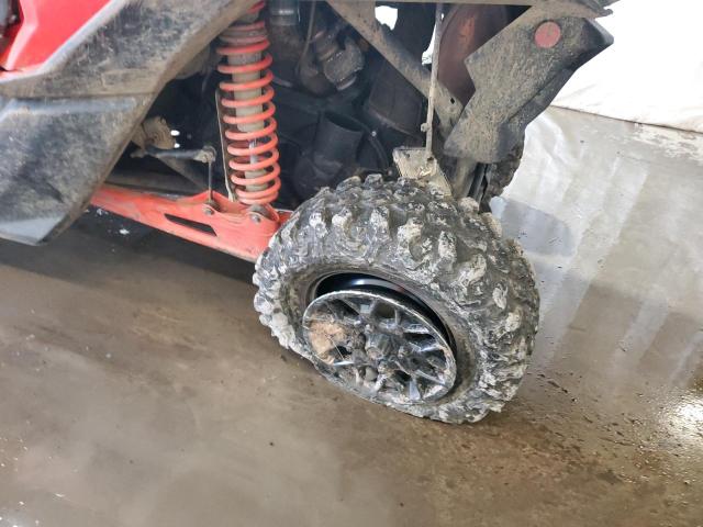 2019 CAN-AM MAVERICK X - 3JBVGAY45KK003523