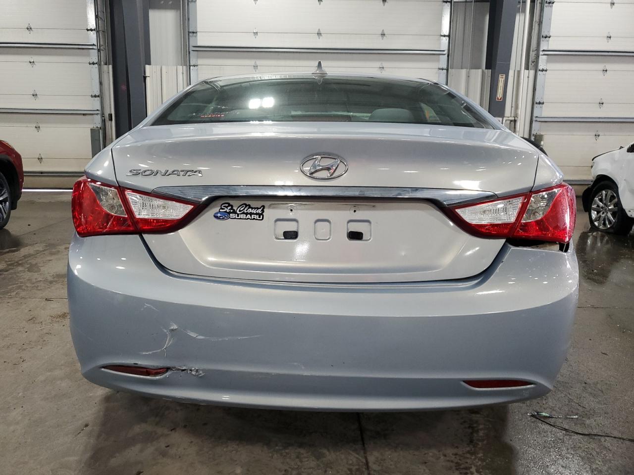 Lot #2895572577 2013 HYUNDAI SONATA GLS