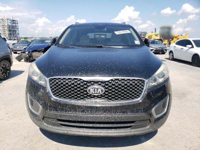 VIN 5XYPG4A38HG281237 2017 KIA Sorento, LX no.5