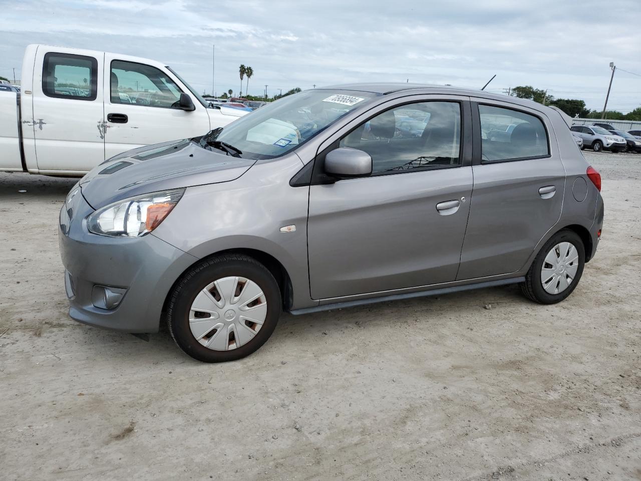 Mitsubishi Mirage 2015 MEDIUM