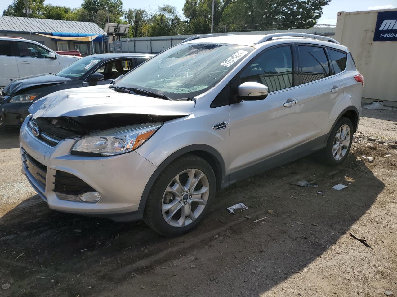 FORD ESCAPE TITANIUM