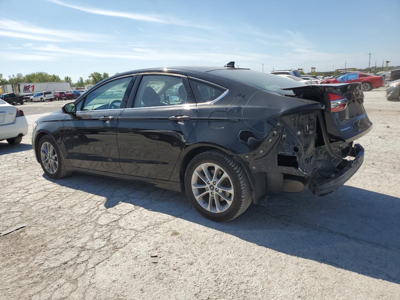 Lot #2955403686 2020 FORD FUSION SE