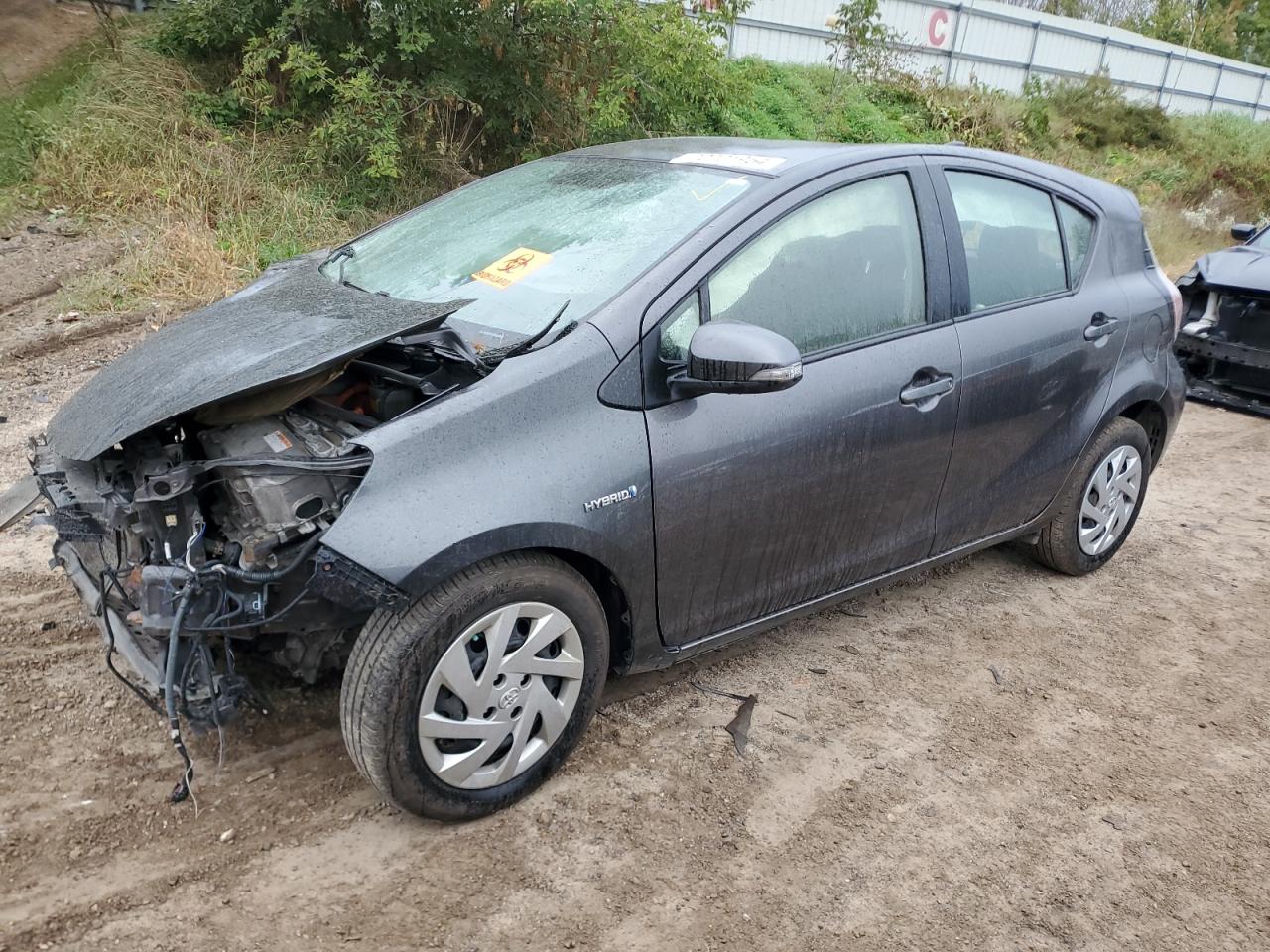 Toyota Prius C 2015 NHP10L