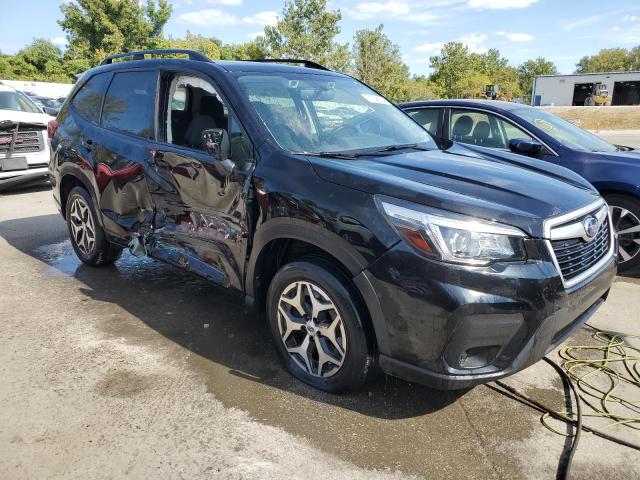 VIN JF2SKAECXKH428000 2019 Subaru Forester, Premium no.4