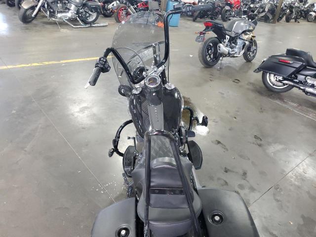 2020 HARLEY-DAVIDSON FLHCS 1HD1YBK19LB049025
