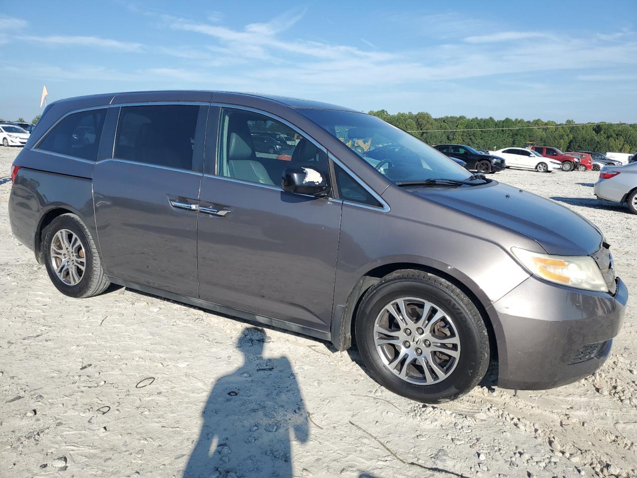 Lot #2860261054 2011 HONDA ODYSSEY EX