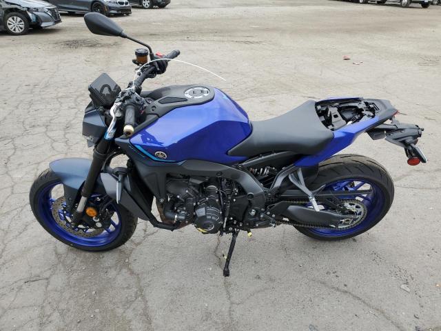 YAMAHA MT09 2024 blue  gas JYARN94E5RA000596 photo #4