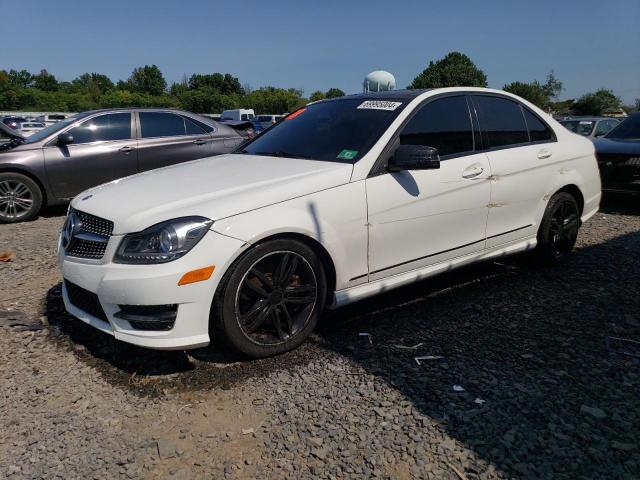 VIN WDDGF8AB2DR247328 2013 Mercedes-Benz C-Class, 3... no.1