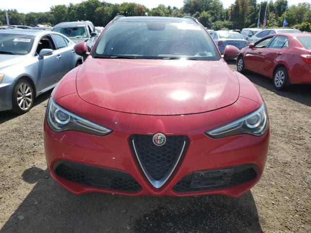 VIN ZASFAKPN8J7B87069 2018 Alfa Romeo Stelvio, Sport no.5