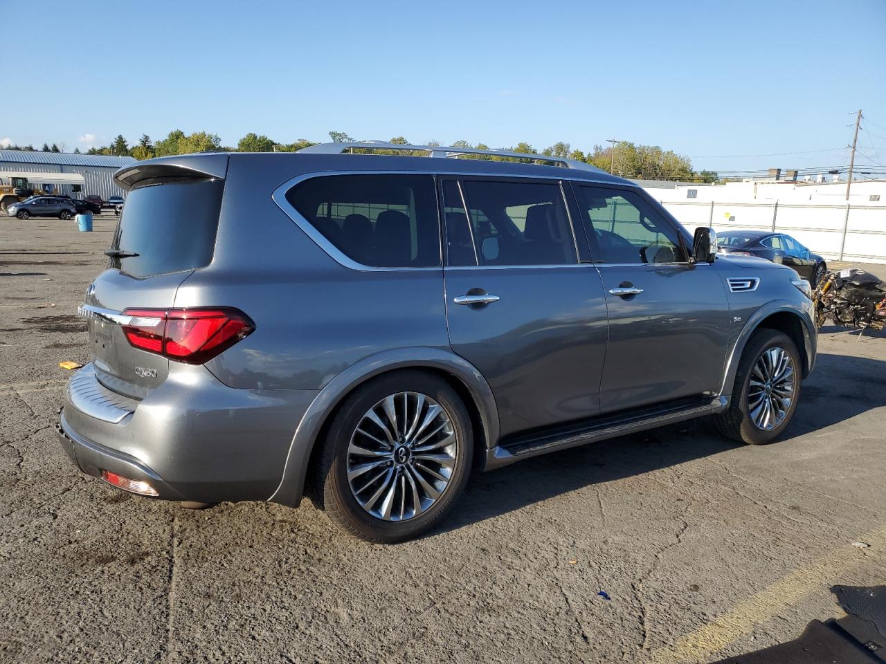 INFINITI QX80 2018