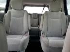 NISSAN QUEST S photo