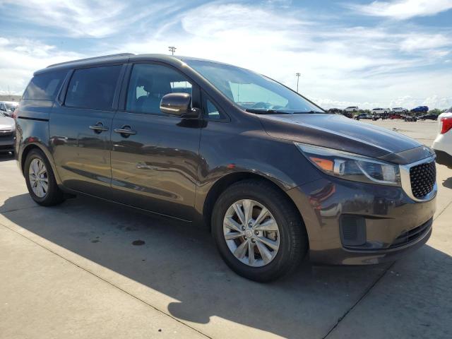 VIN KNDMB5C1XH6240601 2017 KIA Sedona, LX no.4