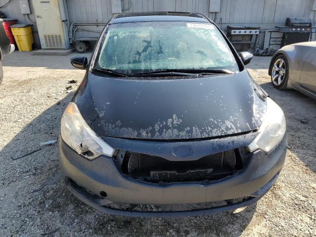 VIN KNAFK4A60G5611851 2016 KIA Forte, LX no.5