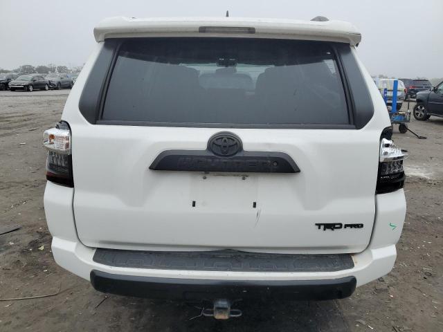 2016 TOYOTA 4RUNNER SR - JTEBU5JR6G5368277
