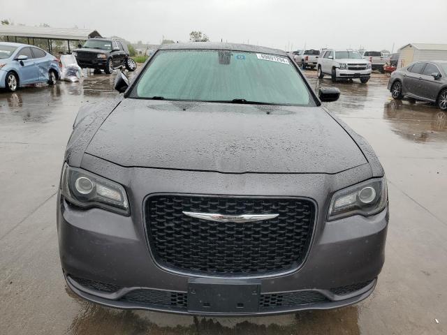 VIN 2C3CCAAG6KH590553 2019 Chrysler 300, Touring no.5