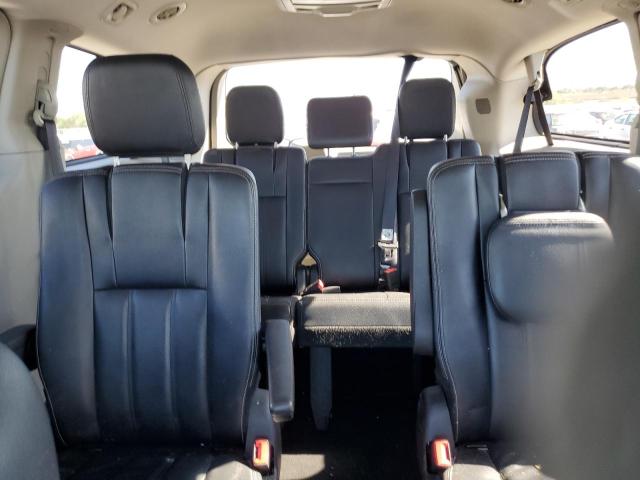 2015 CHRYSLER TOWN & COU - 2C4RC1BG5FR695458